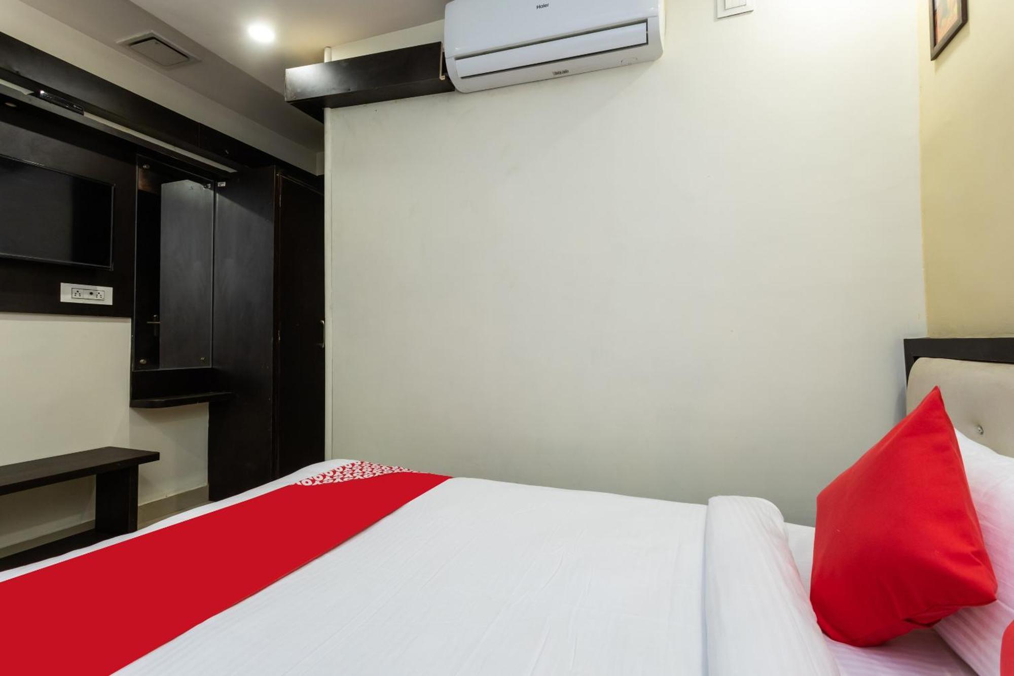 Spot On Hotel Trishla بوبال المظهر الخارجي الصورة